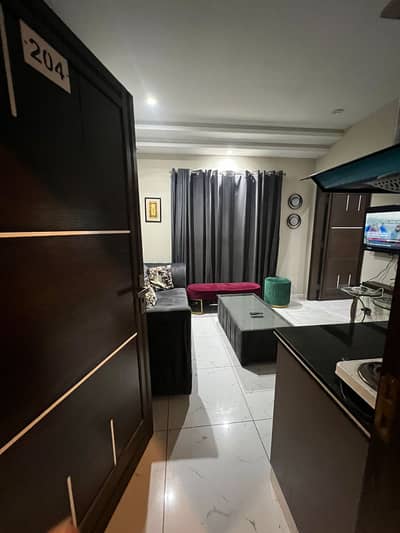 Daily Basis Apartments Short & Per Day Stay Available