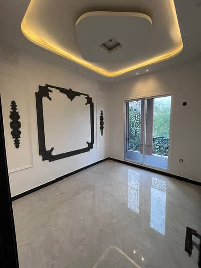 Portion For sale Block-15
