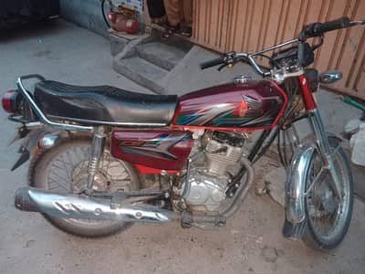 40 to 42km average per liter engine run 21300km