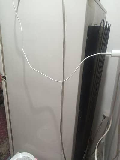 dawlance refrigerator in good condition available for sell