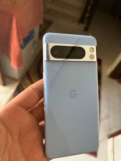Google Pixel 8 Pro