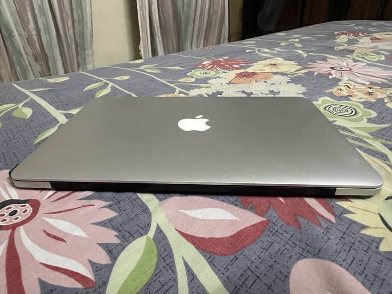 Macbook pro 2015 3