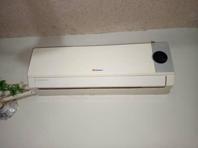 Dawlance 1 Ton AC (Non Inverter)