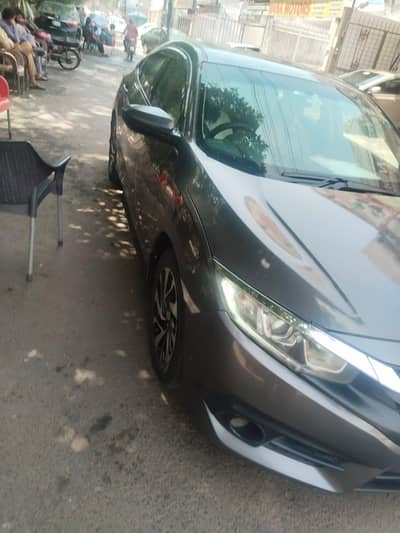 Honda Civic Oriel 2019
