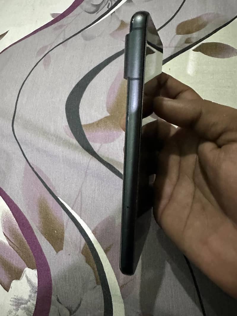 Google Pixel 8 1