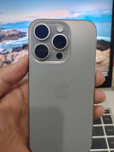 Apple iPhone 15 Pro