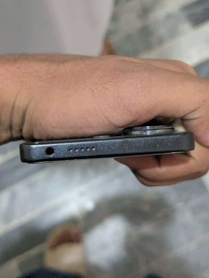 Redmi note 13 pro 4