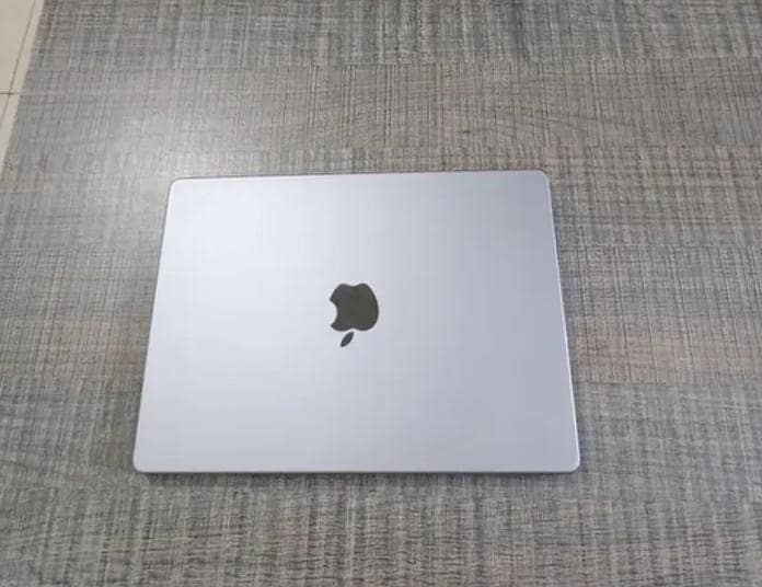 Apple MacBook Pro2 2