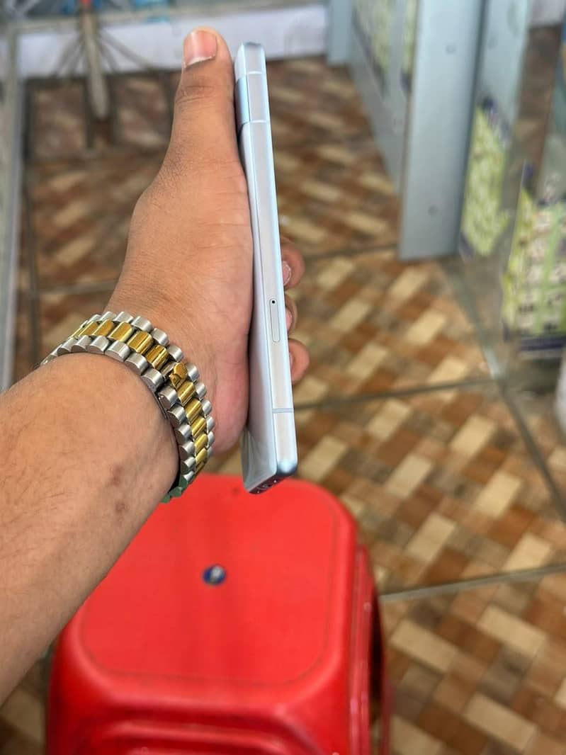 Google Pixel 7a 9