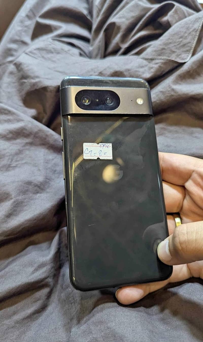 Google Pixel 8 5