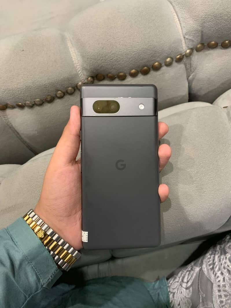 Google Pixel 7a 4