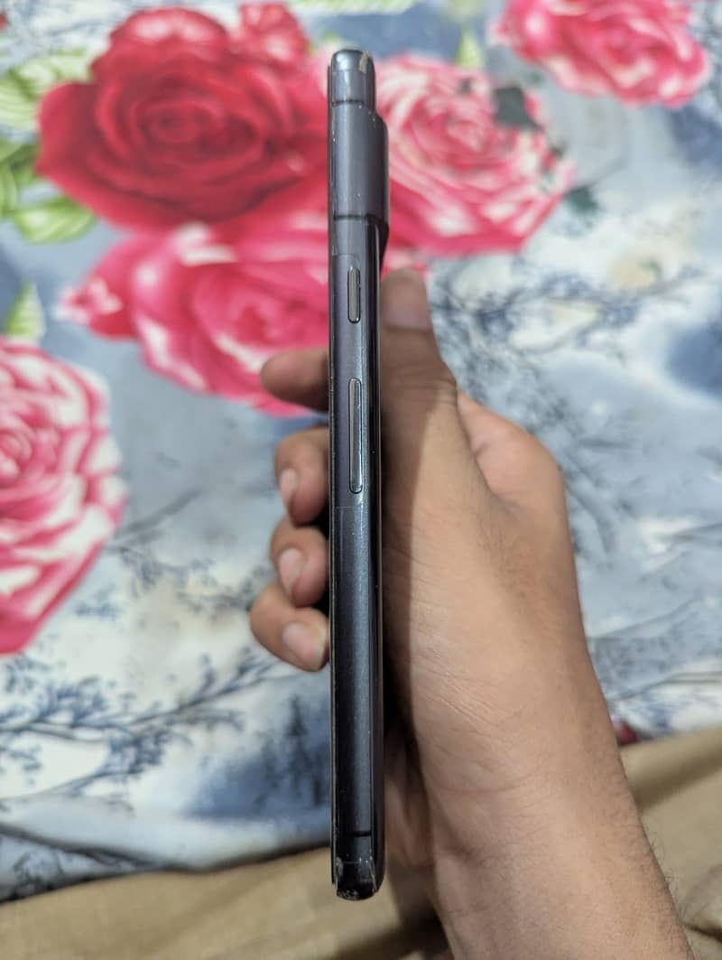 Google Pixel 7 5