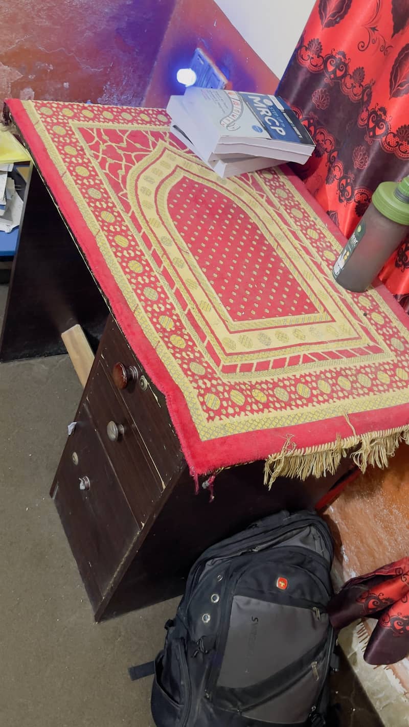 Bed/mattress/bedside box/ dressing table/ study table/cabinet 4
