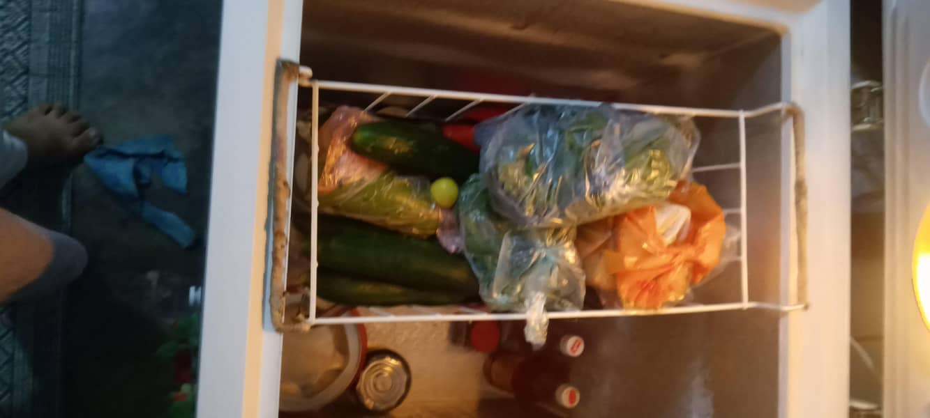 Haier deep freezer 11