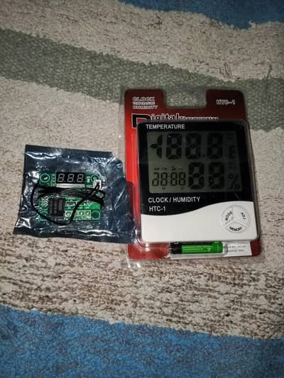 control W1209 with Humity meter