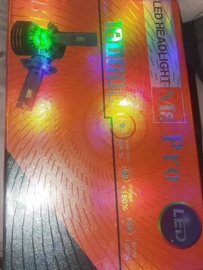180000 m8 headlight brand new