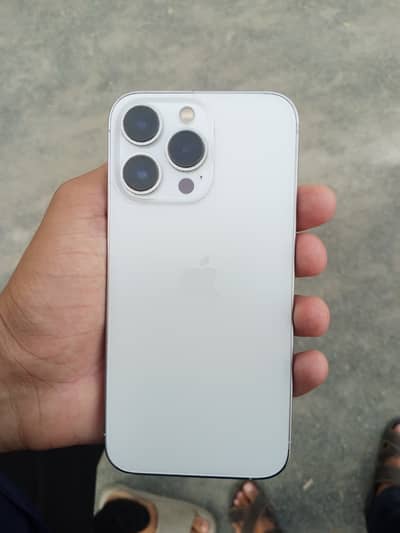 Apple iPhone 13 Pro