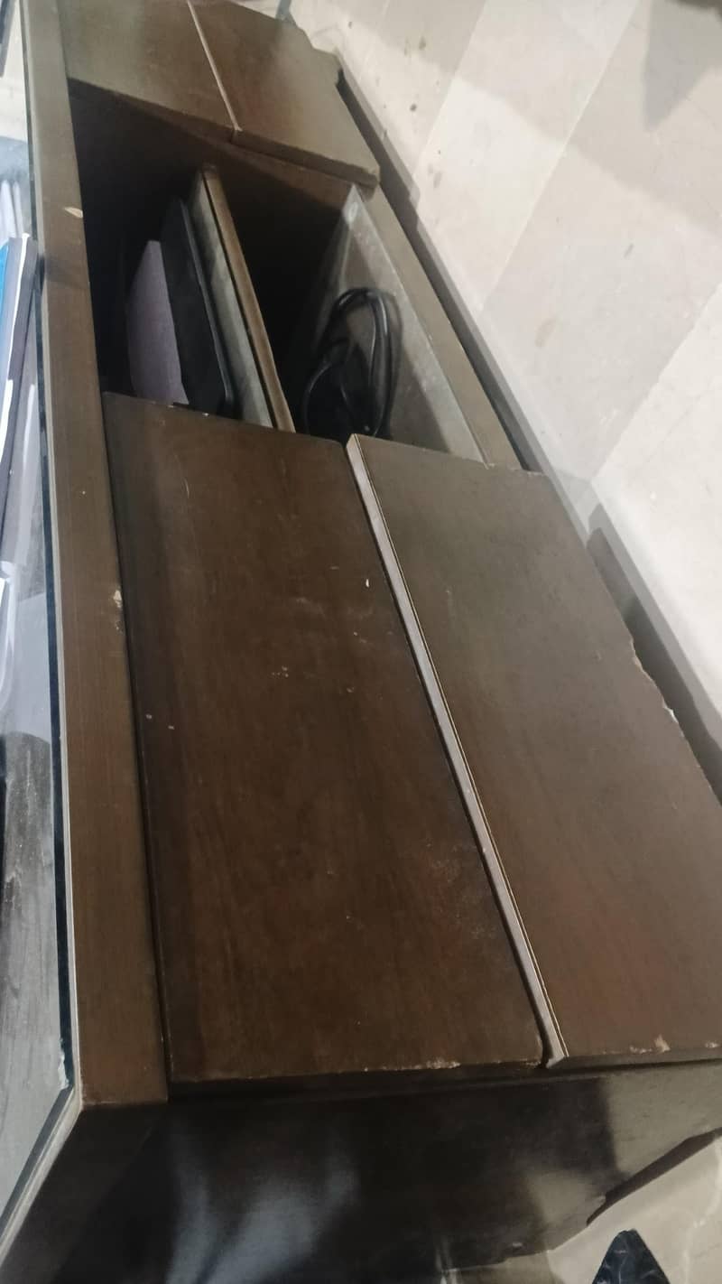 Tv console 0