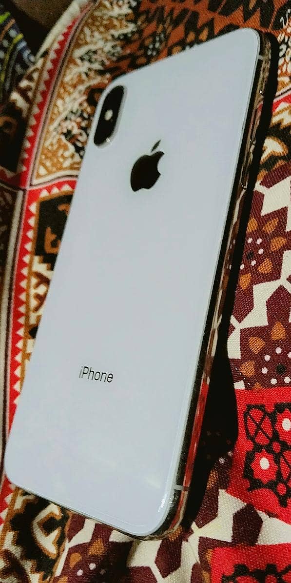 Apple iPhone X 0