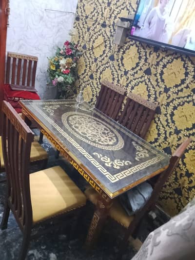 Dining Table ( brand new)