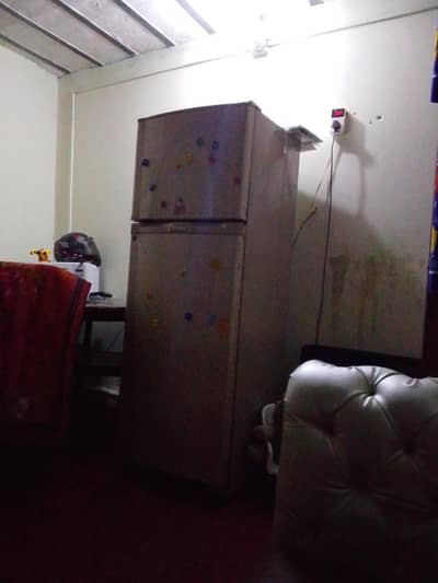 Dawlance fridge full size