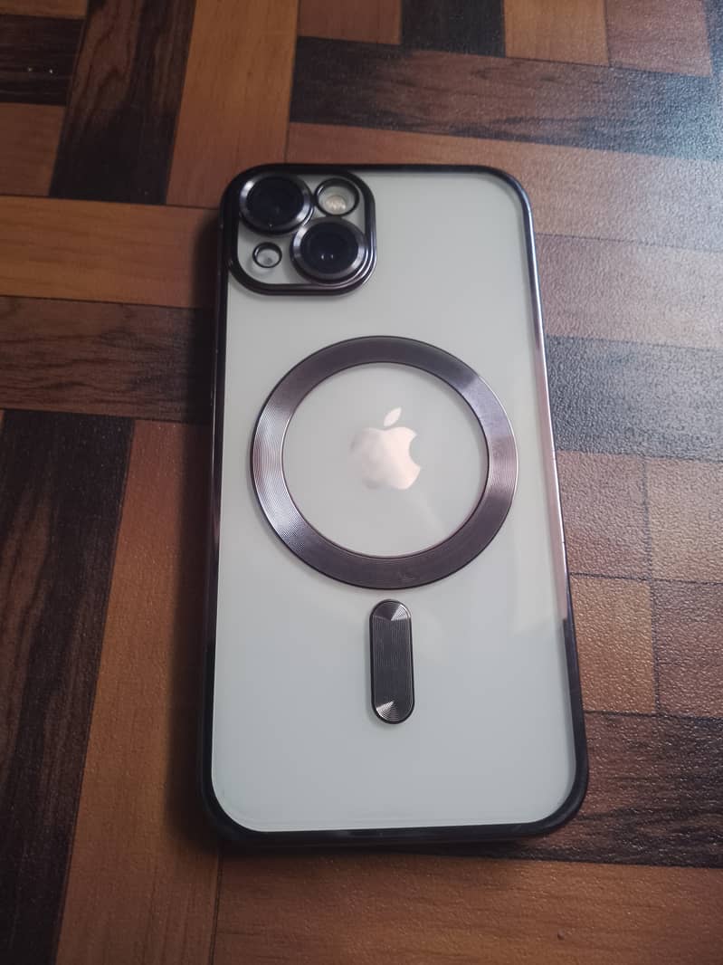 Apple iPhone 13 4