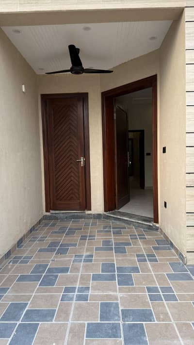 10 Marla House for sale in chinar Bagh society Raiwind Road Shaheen block