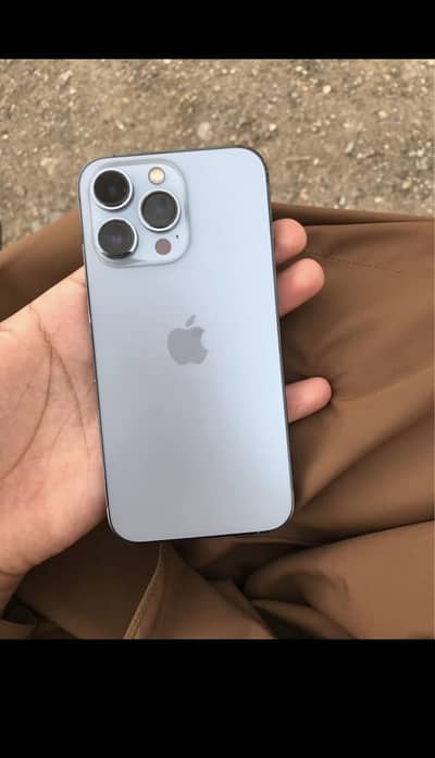 Apple iPhone 13 Pro