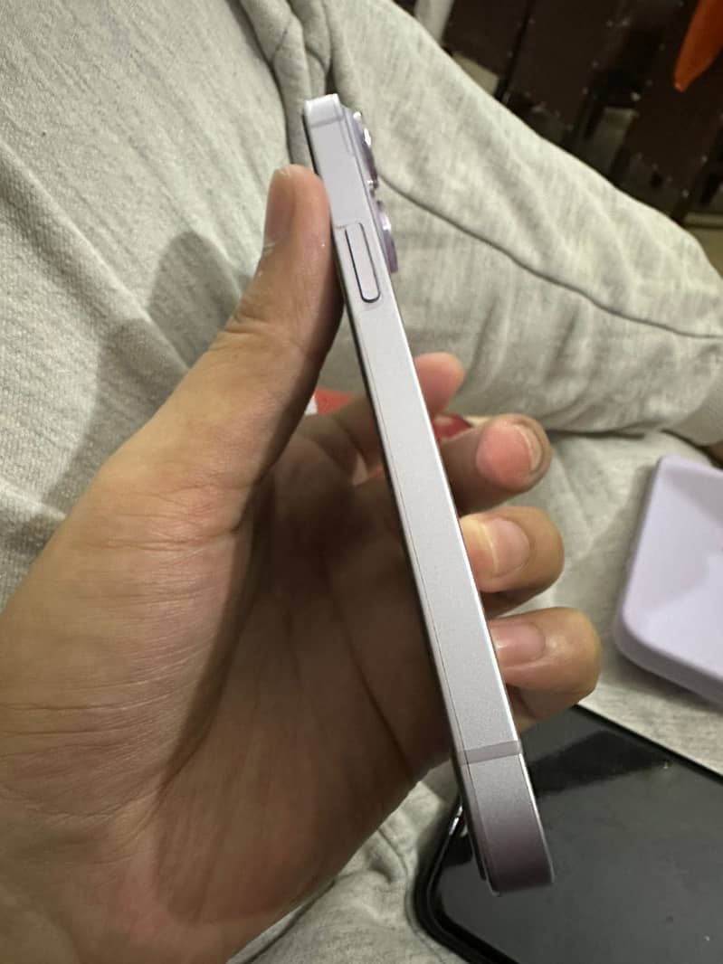 Apple iPhone 14 1