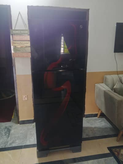 pel medium size refrigerator