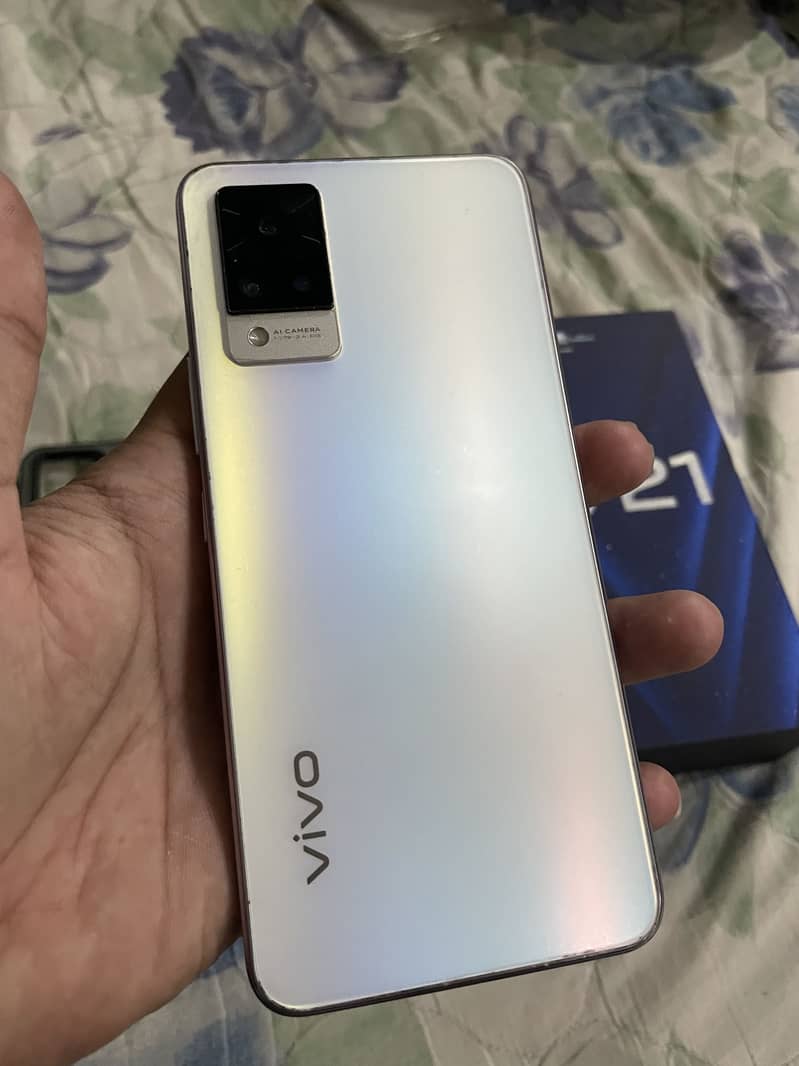 Vivo V21 exchange/sale 5