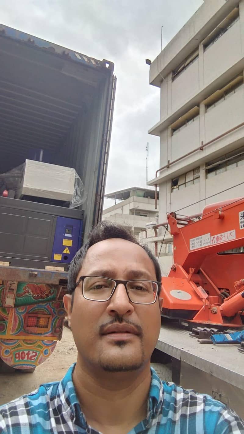 injection moulding machine 7