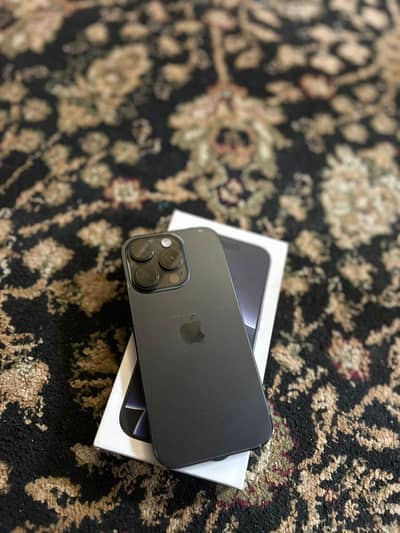 Apple iPhone 16 Pro