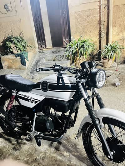 Honda 100 convert cafe raser