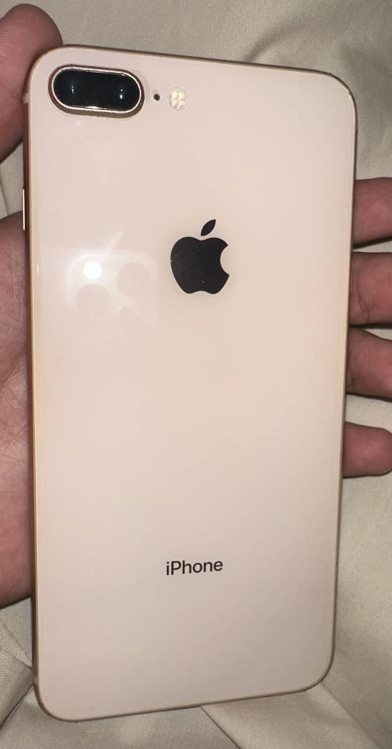 iPhone 8 plus 3