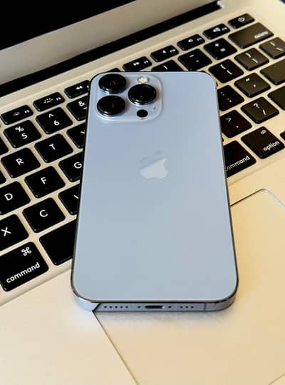 Apple iPhone 13 Pro factory unlock