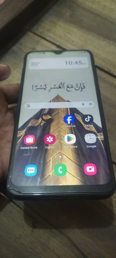 Samsung  A50 4/128 single sim pta hai only mobile