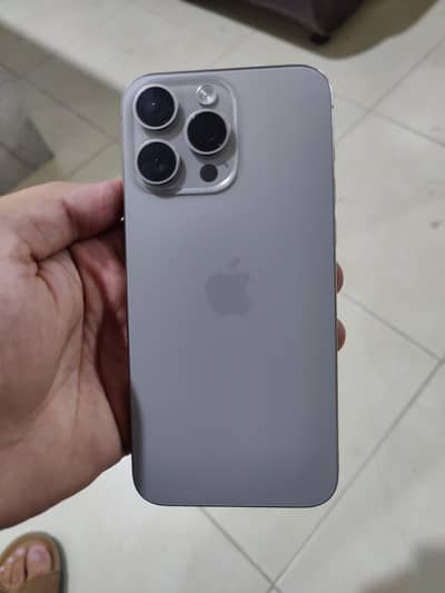Apple iPhone 15 Pro Max