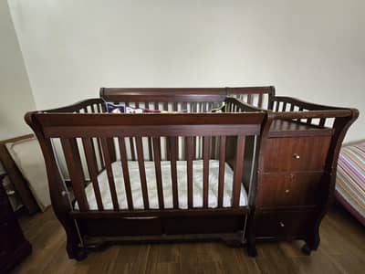 baby cot wooden