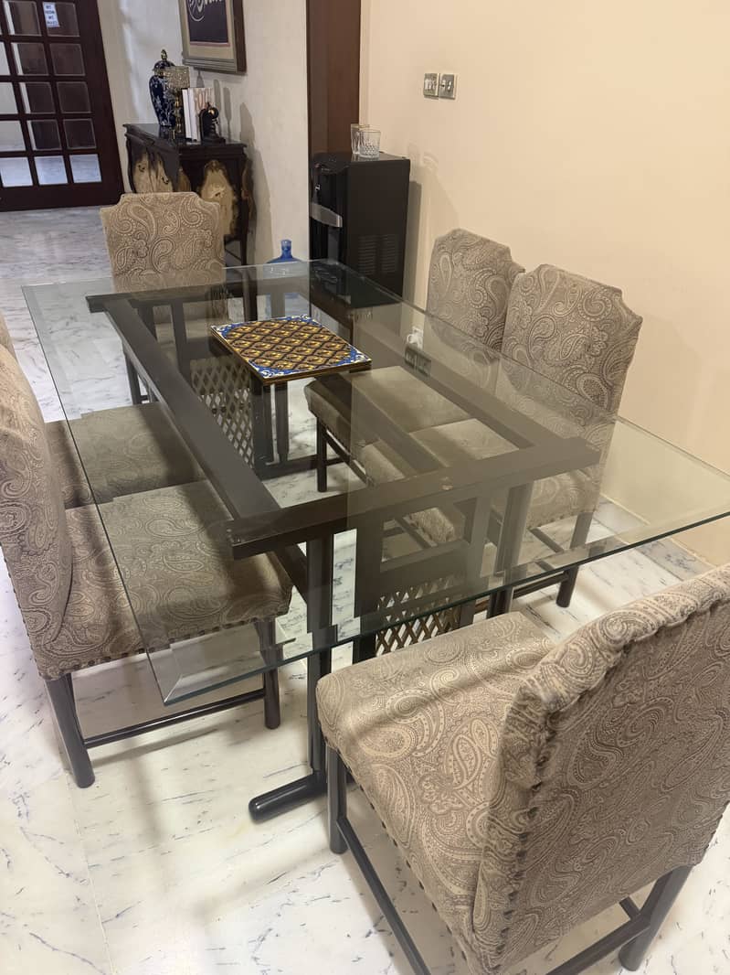 Dinning Table 3