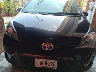 Toyota Vitz 2014