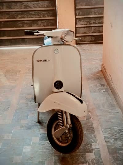 Vespa 1974 Model