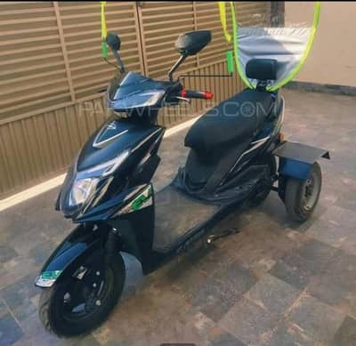 Used Scooty YJ future Azadi modal 2025 applied for