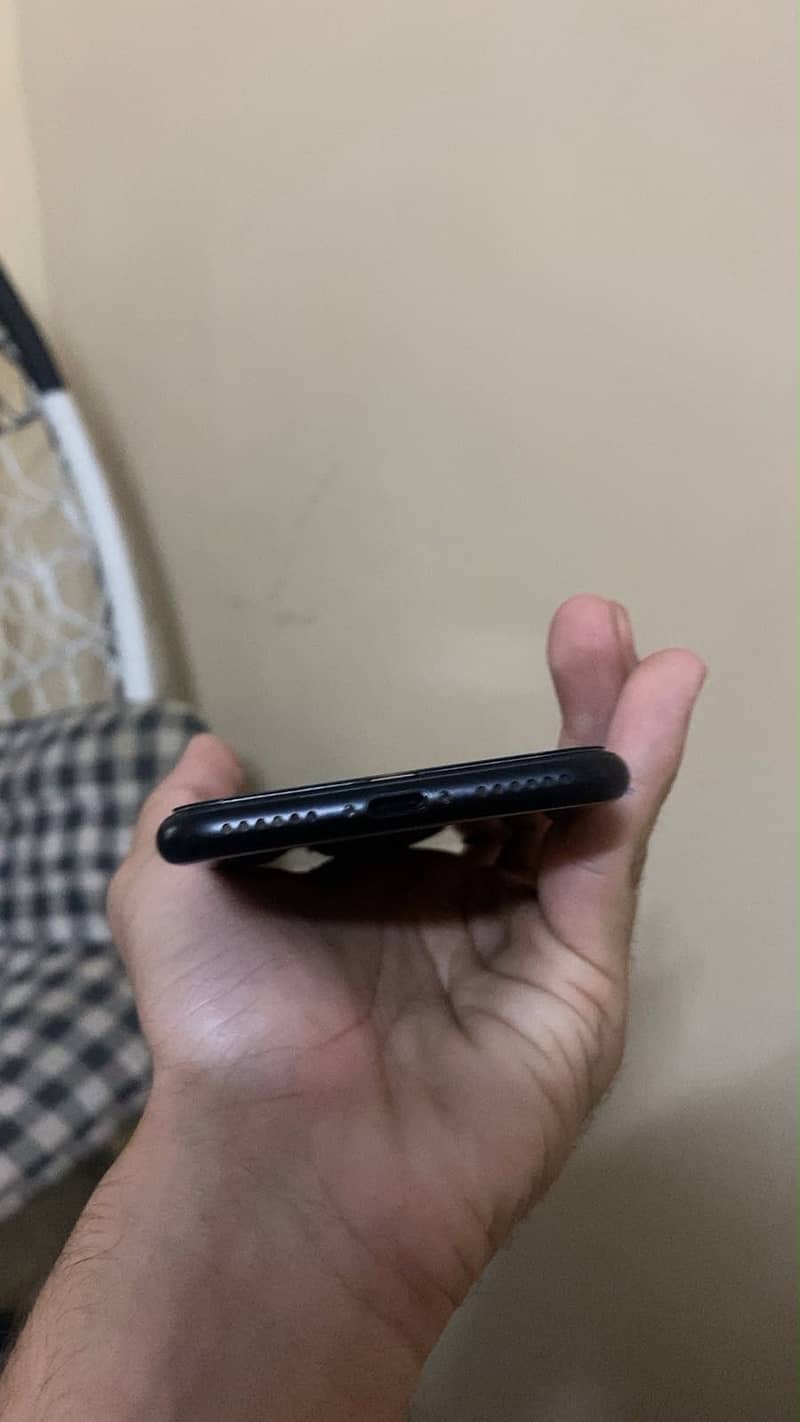 Apple iPhone SE 2