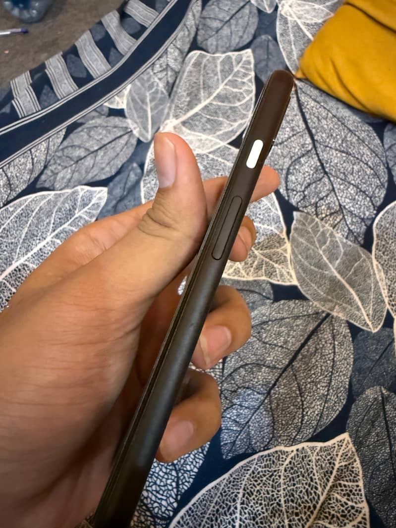 Google Pixel 4 3