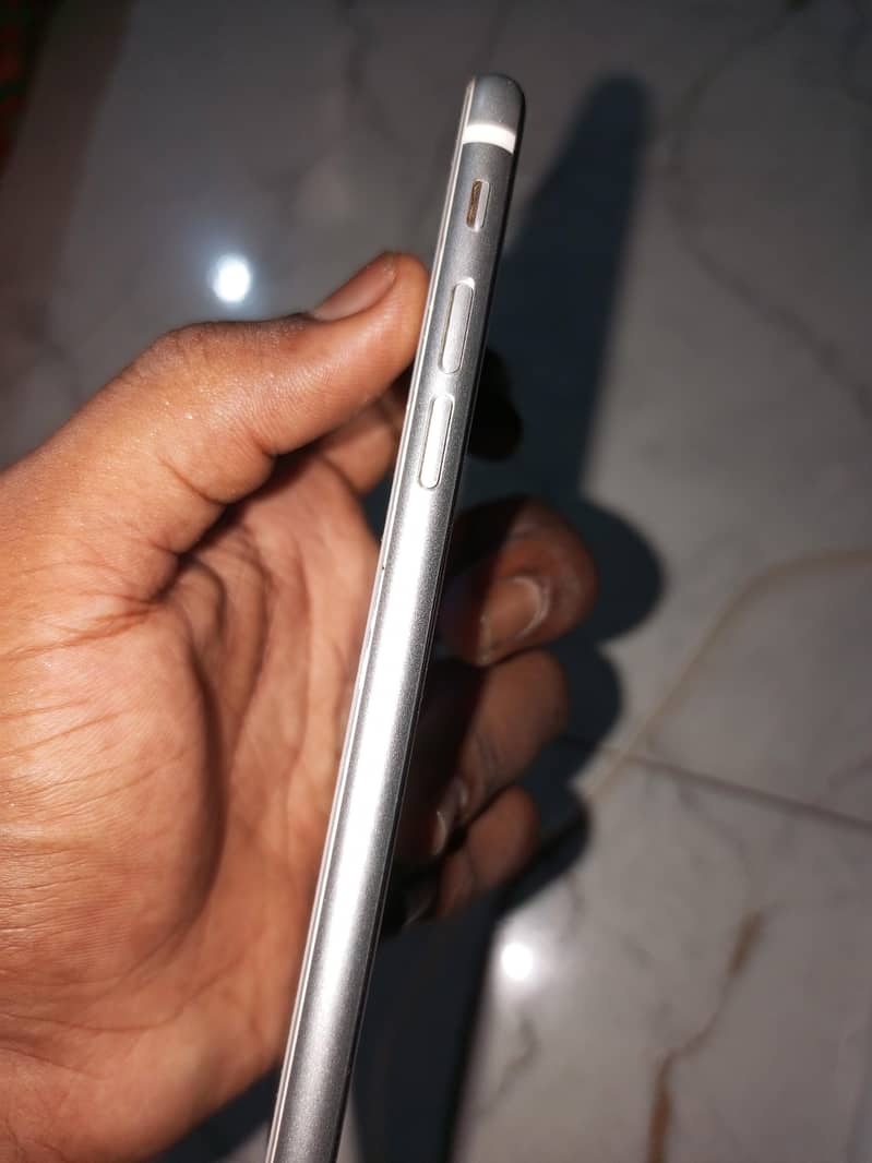 Apple iPhone SE 2