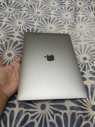 Macbook 2016 pro touchbar 512gb