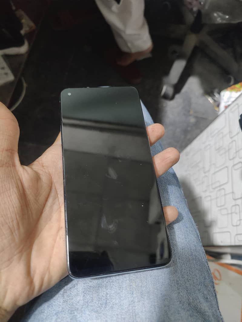 One Plus 8T 1