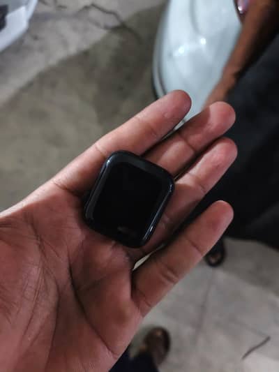 apple watch se 40 MM  pehly Add read kr lein