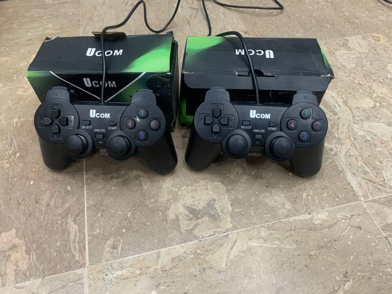 Ucom Wired Gaming Controllers (Pair) 3
